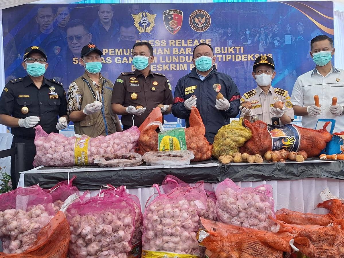 Bareskrim Ungkap Kasus Puluhan Ton Bawang Ilegal, Tersangka Masih Dirahasiakan