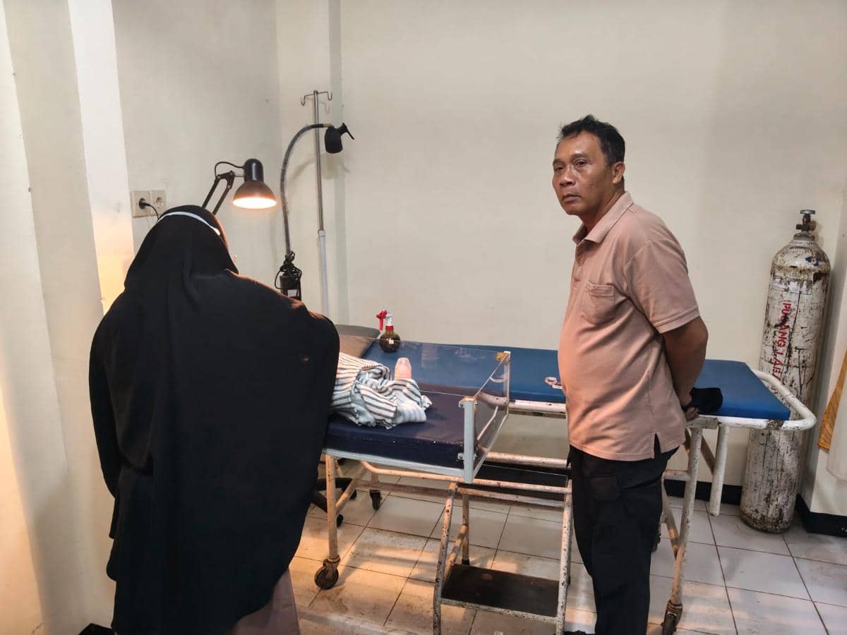 Bayi Laki-Laki Dalam Kardus Ditemukan Warga Tulungagung
