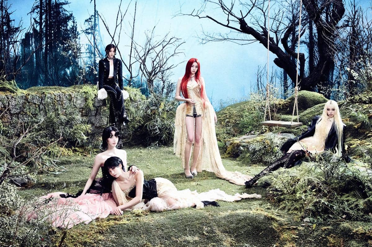 potret LE SSERAFIM di studio album 'PUREFLOW' pt. 1