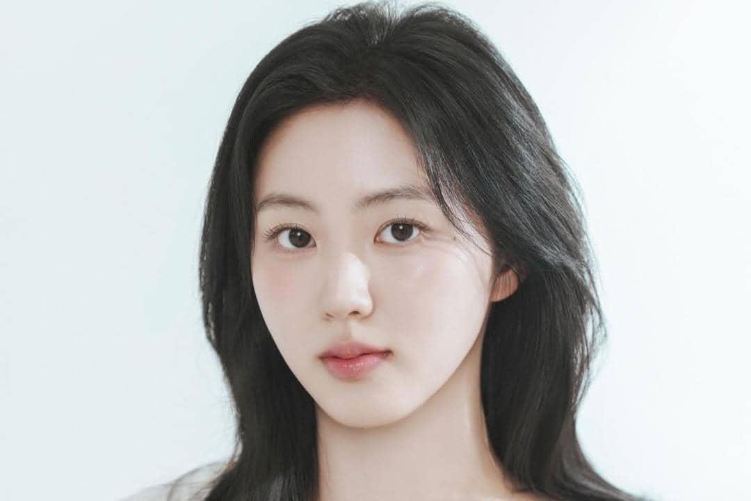 Kwon Eun Bin Berpisah dengan Cube Entertainment setelah 10 Tahun