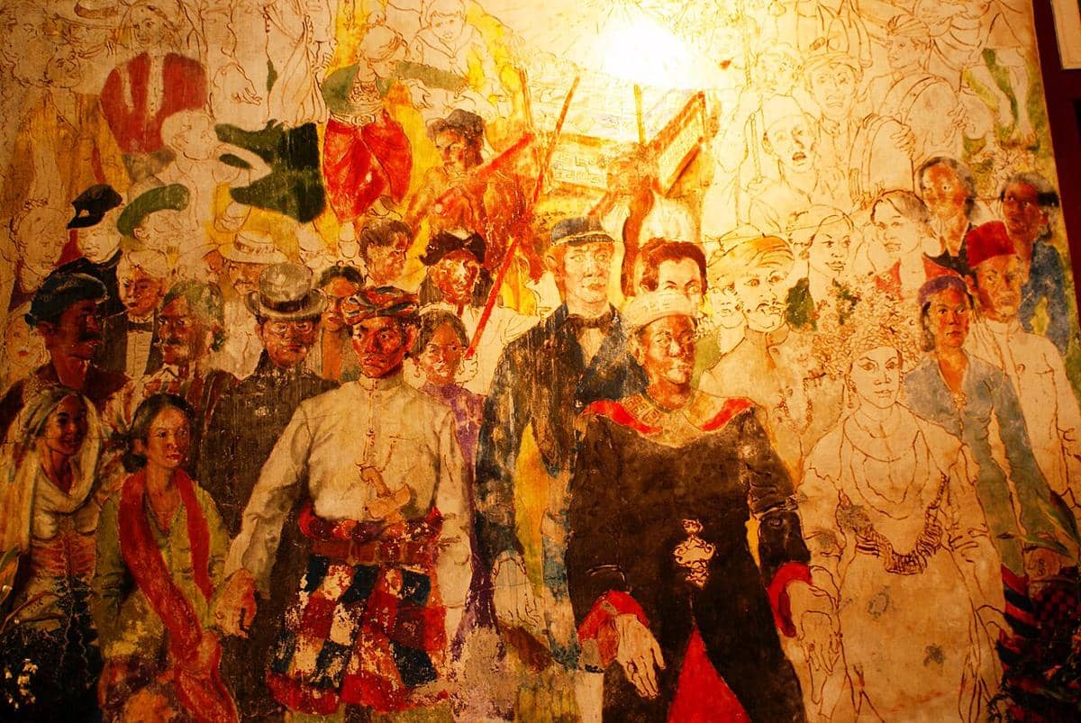 Mural karya Harijadi Sumodidjojo yang berjudul "Unfinished Mural" di Museum Sejarah Jakarta (Museum Fatahillah).