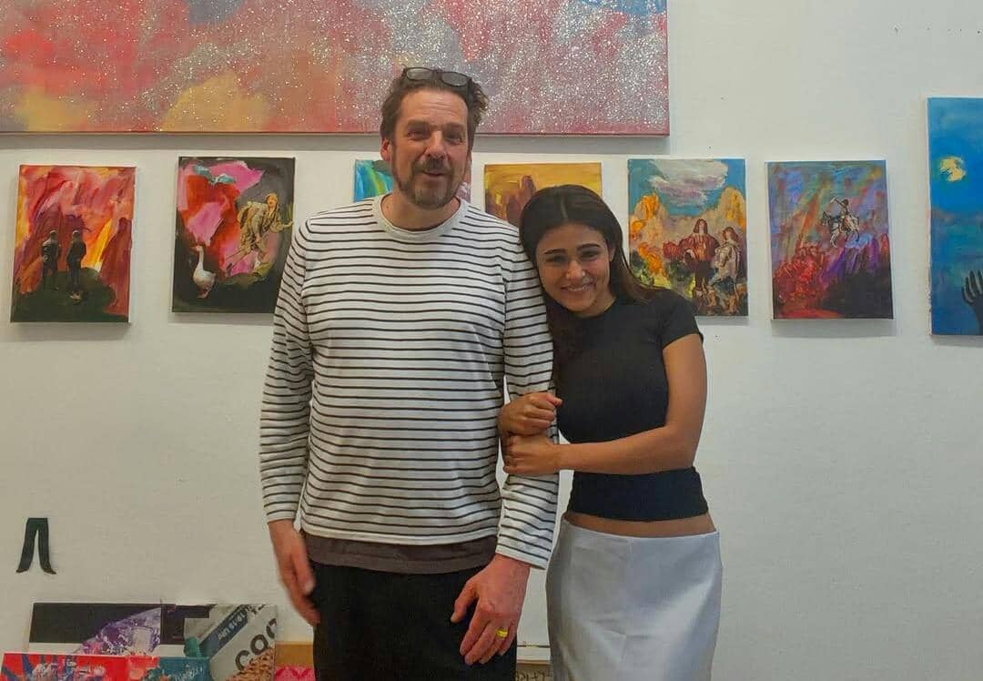 9 Potret Shalini Pandey Liburan di Berlin, Seru Meski Sendirian