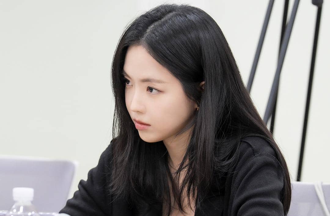 Son Na Eun di pembacaan naskah drama Manager Kim