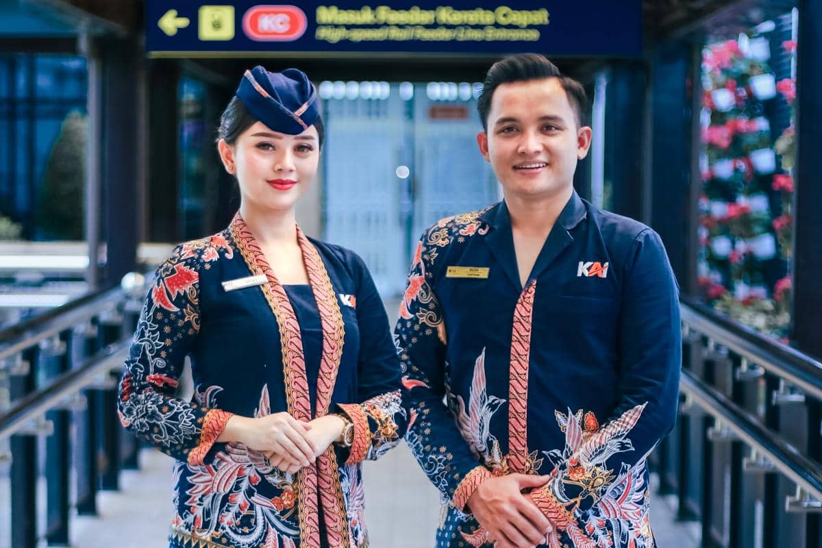 potret train attendant