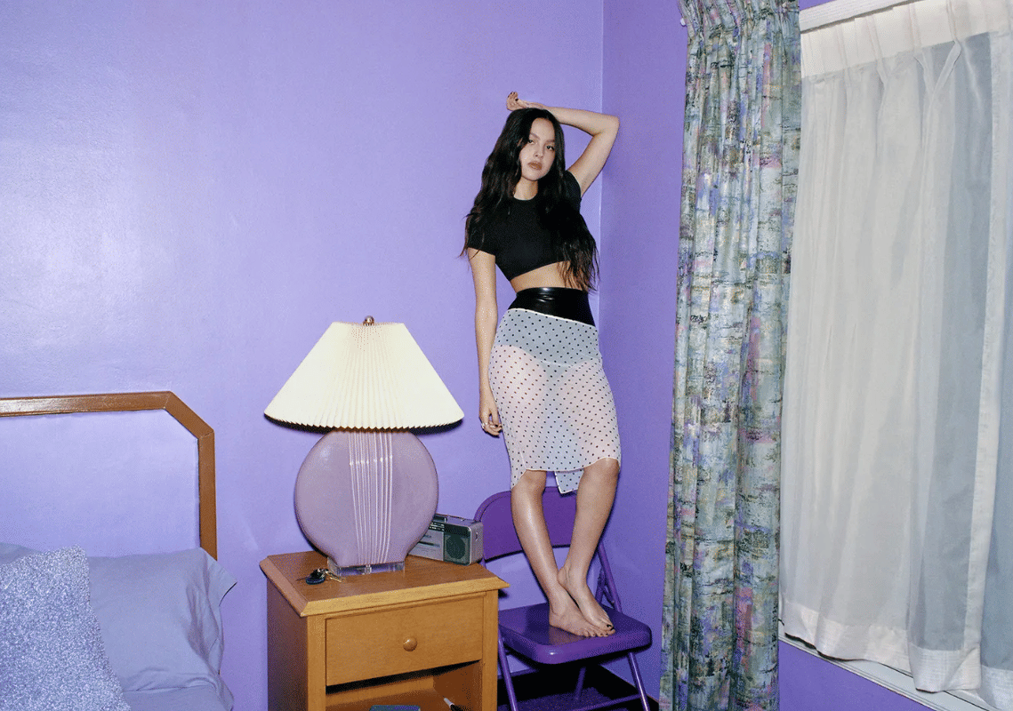 Olivia Rodrigo dalam album GUTS