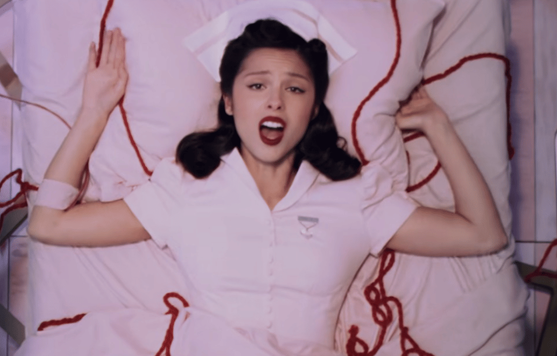 5 Lagu Olivia Rodrigo tentang Overthinking dan Self-Doubt, Relate?