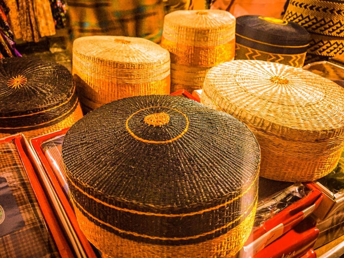 Mengenal Songkok Recca, Peci Tradisional dan Warisan Budaya Sulsel