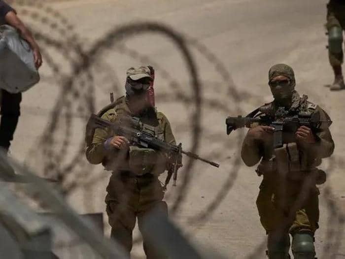 Pasukan militer Israel dalam posisi siaga tinggi menghadapi potensi konflik besar di Timur Tengah.