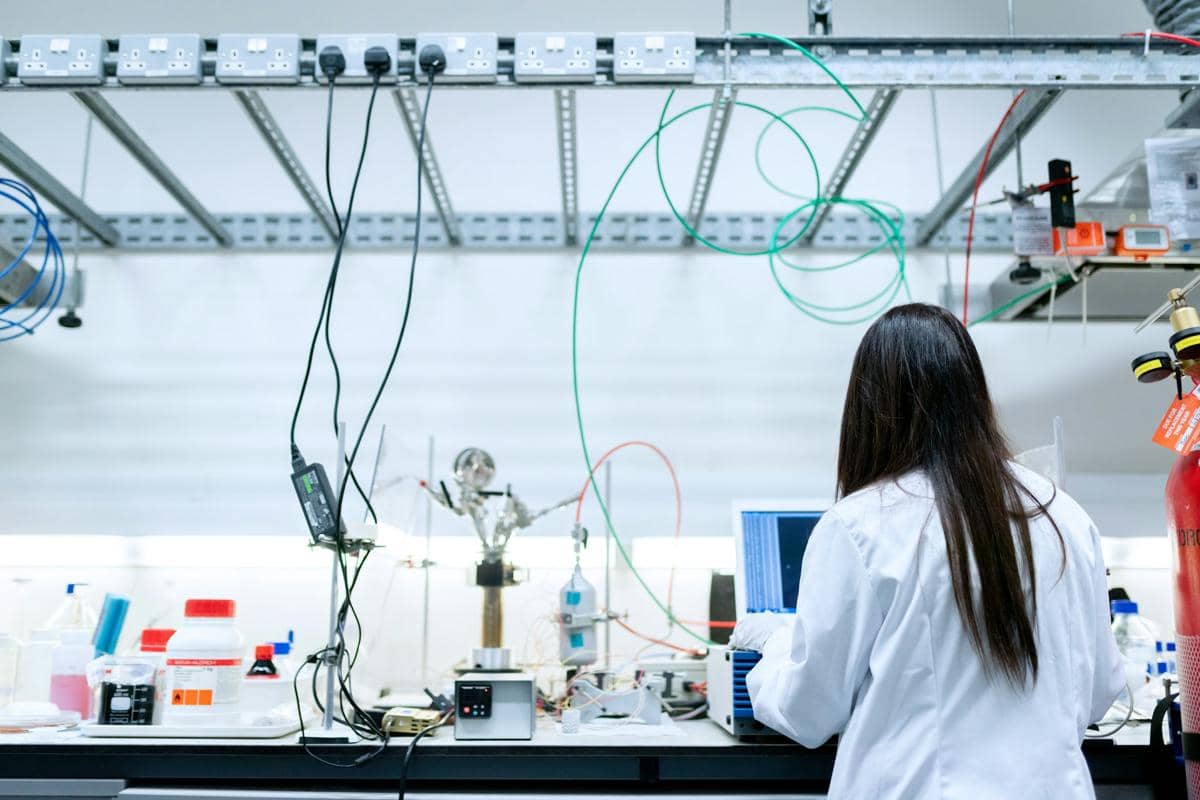 5 Jurusan Kuliah Bagi Kamu yang Suka Sains dan Eksperimen