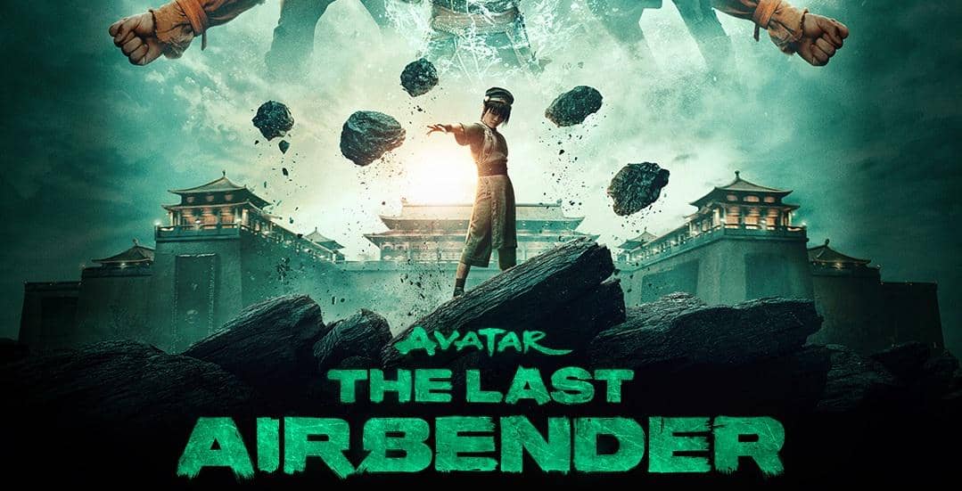 Karakter Toph berdiri di tengah bebatuan yang melayang dengan latar bangunan bergaya Asia dalam poster Avatar: The Last Airbender Season 2.