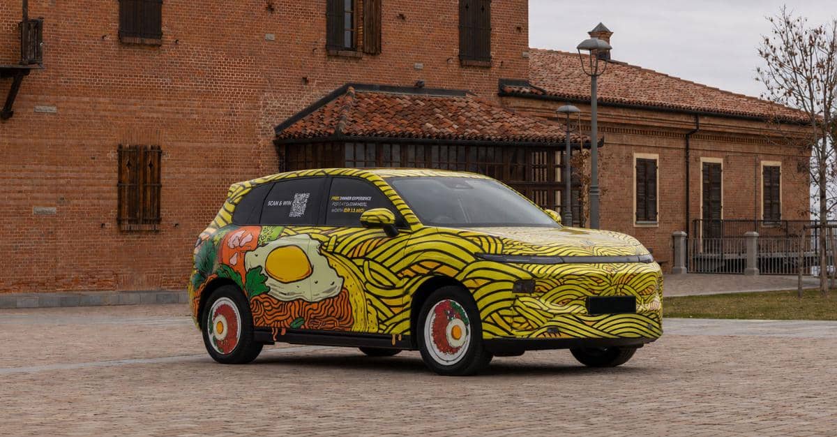 SUV Listrik Leapmotor B10 Tampil dengan Kamuflase di Jakarta