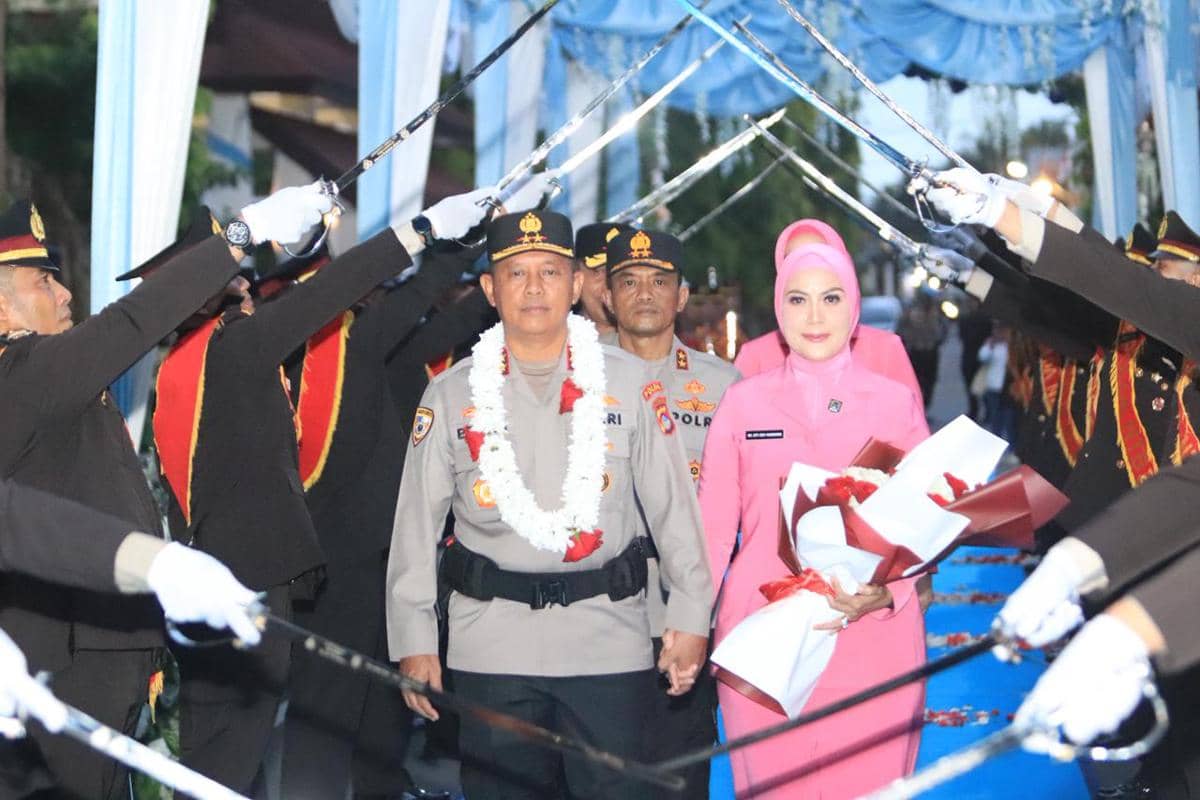 Gantikan Edy Murboyo, Irjen Kalingga Resmi Jabat Kapolda NTB