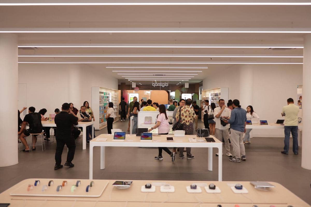 MacBook Neo Hadir di Digimap Bali dengan Warna-warni Cerah