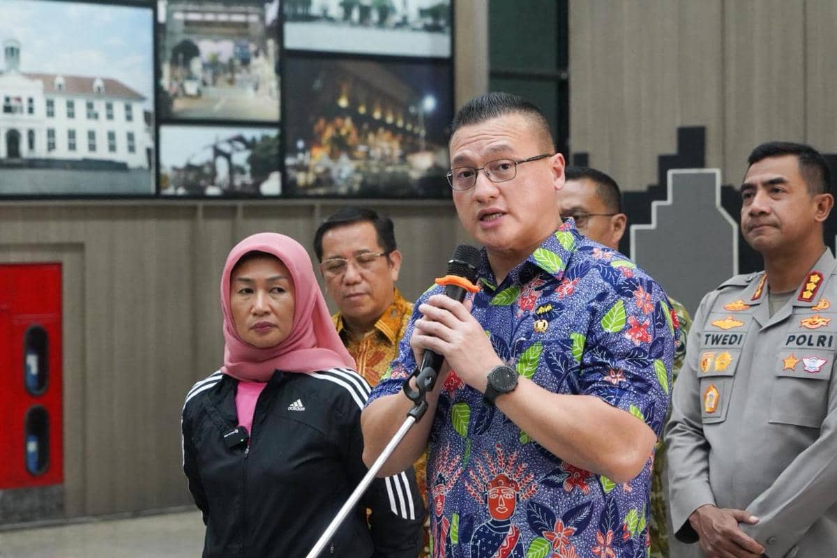 Jakbar Dijuluki Gotham City Kejahatan, Anggota DPRD DKI Ini Mau Jadi Batman