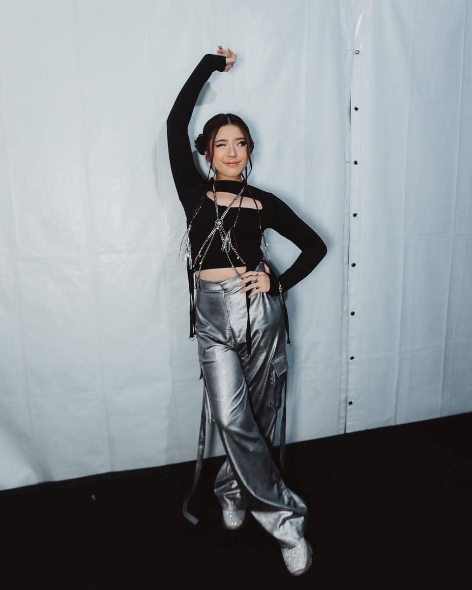 Inspirasi OOTD Konser BTS Desember Mendatang