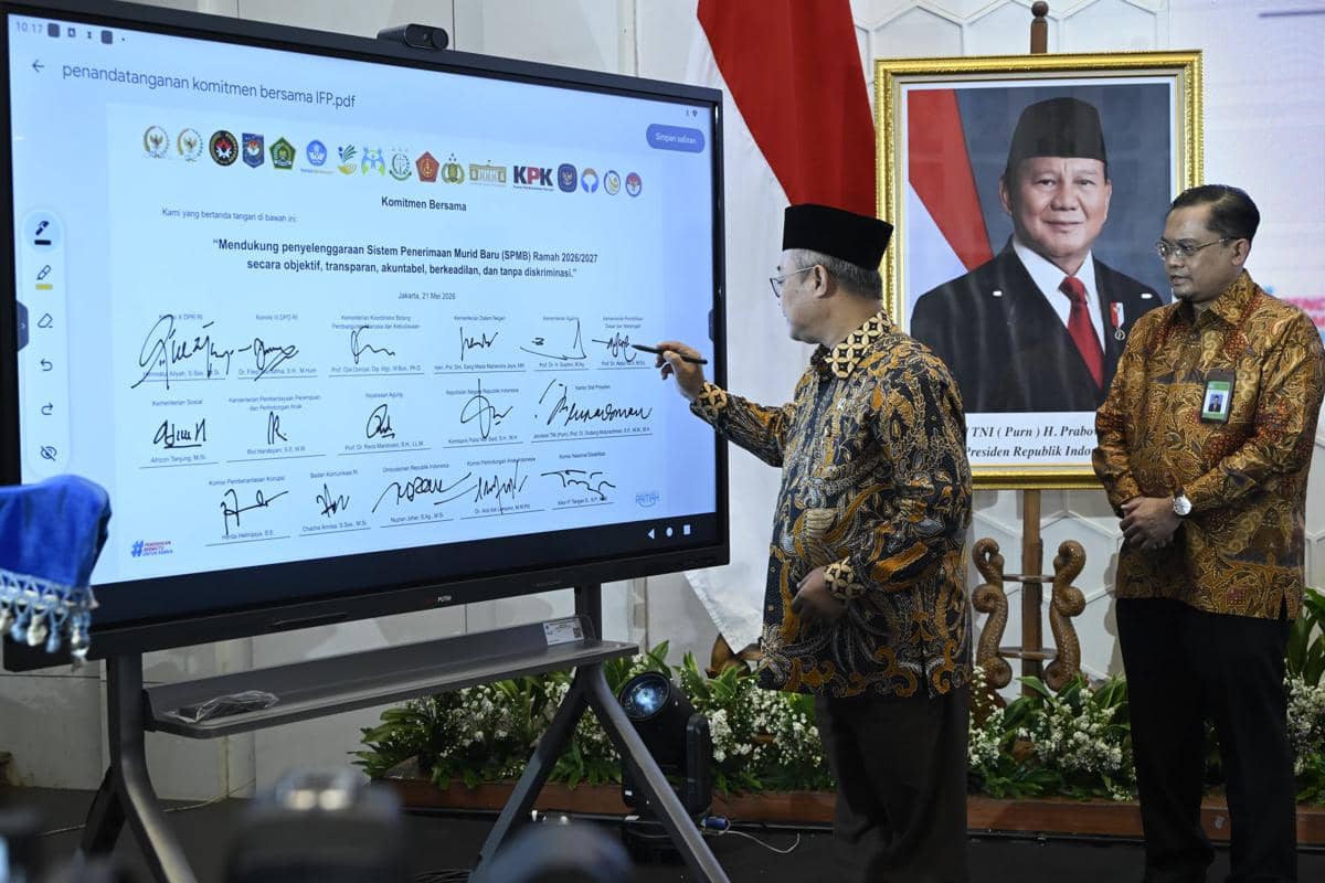 Mendikdasmen Tegaskan SPMB 2026 Harus Transparan Tanpa Diskriminasi