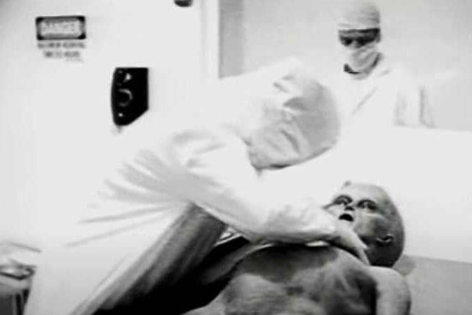 cuplikan film Alien Autopsy: Fact or Fiction