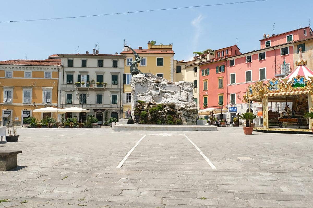 Kota Sarzana, Italia