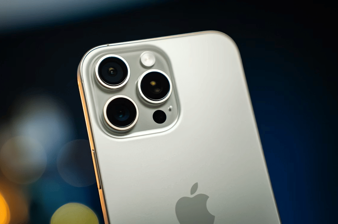 ilustrasi iPhone seri Pro