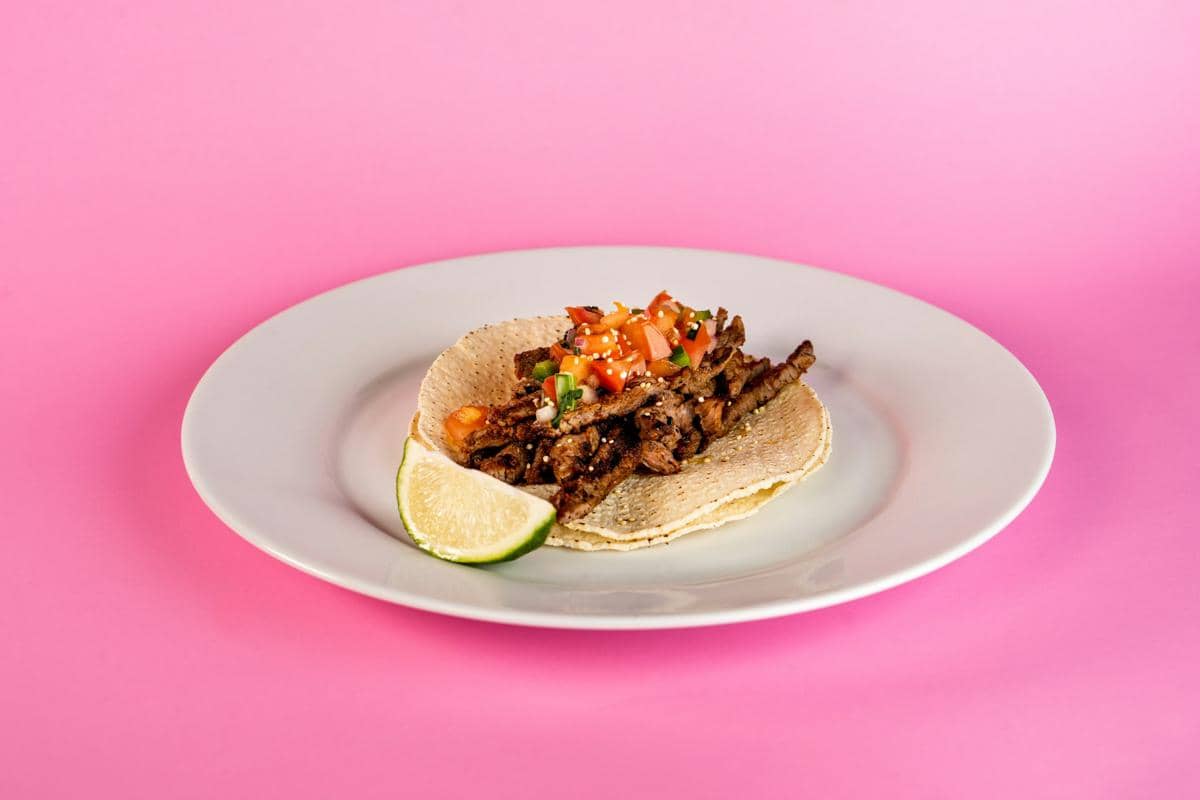 Resep Steak Fajita Taco, Isi Daging Juicy dengan Sayuran Smoky