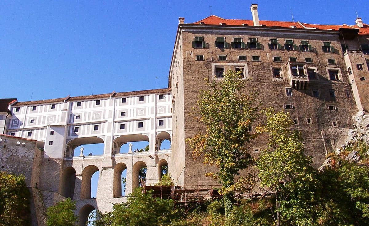 Jembatan Jubah di Kastel Český Krumlov.