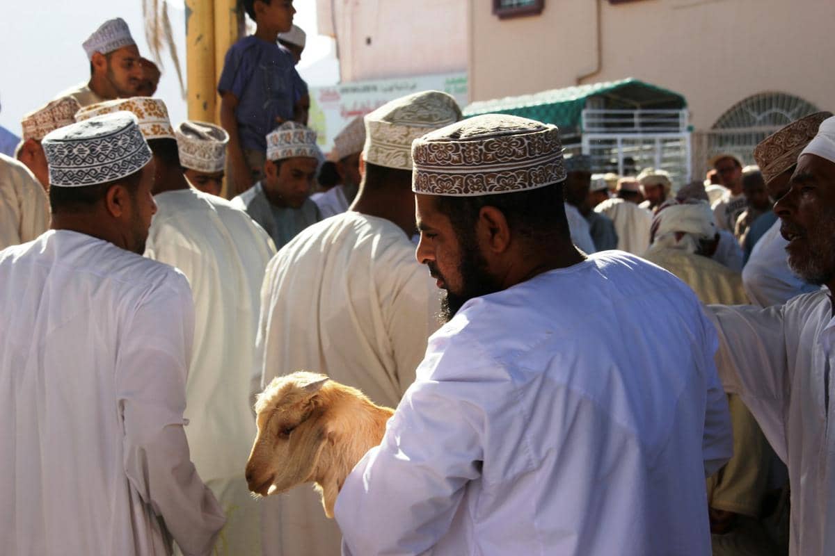 Hukum Kurban Satu Kambing untuk Keluarga Jelang Iduladha