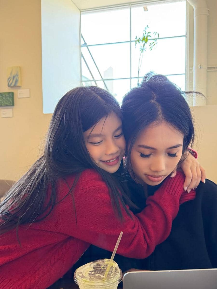 Ririn Ekawati mengunjungi anak pertama di US