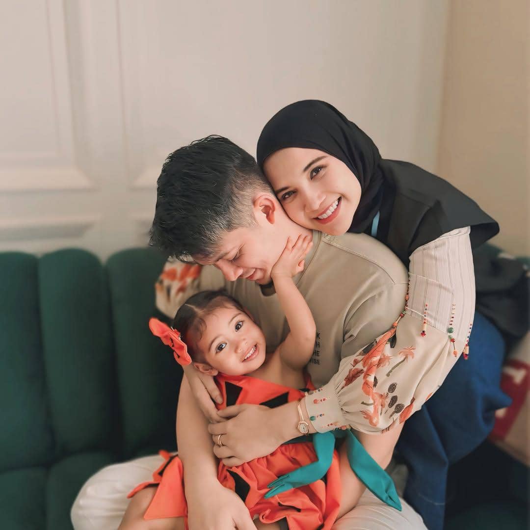 Zaskia Sungkar hadir di acara sekolah Humaira