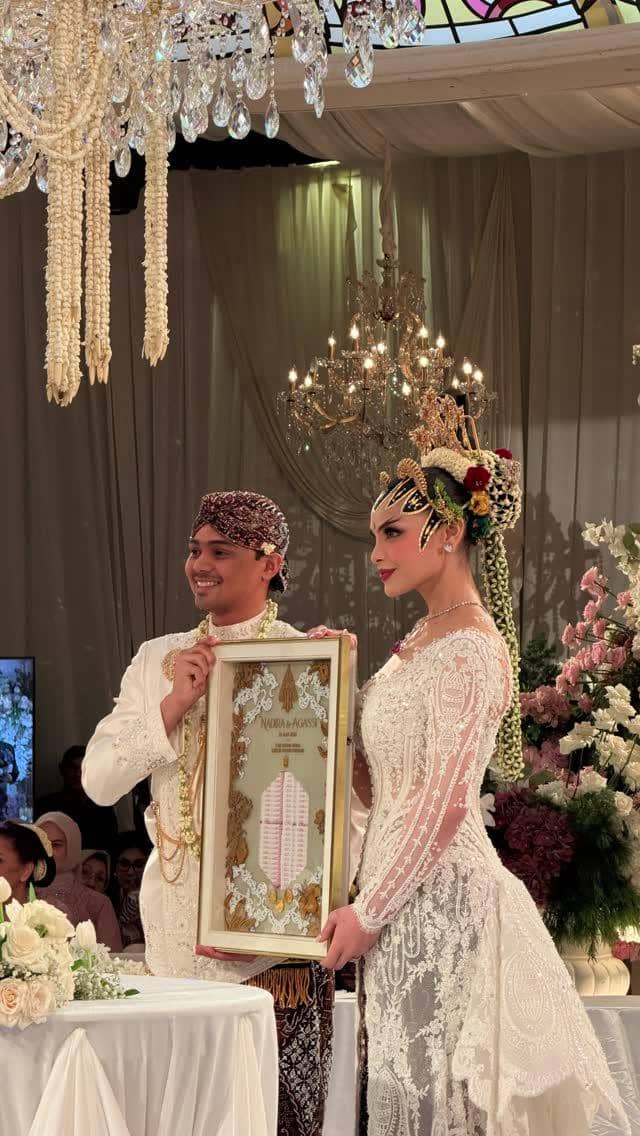 Tengku Nadira.