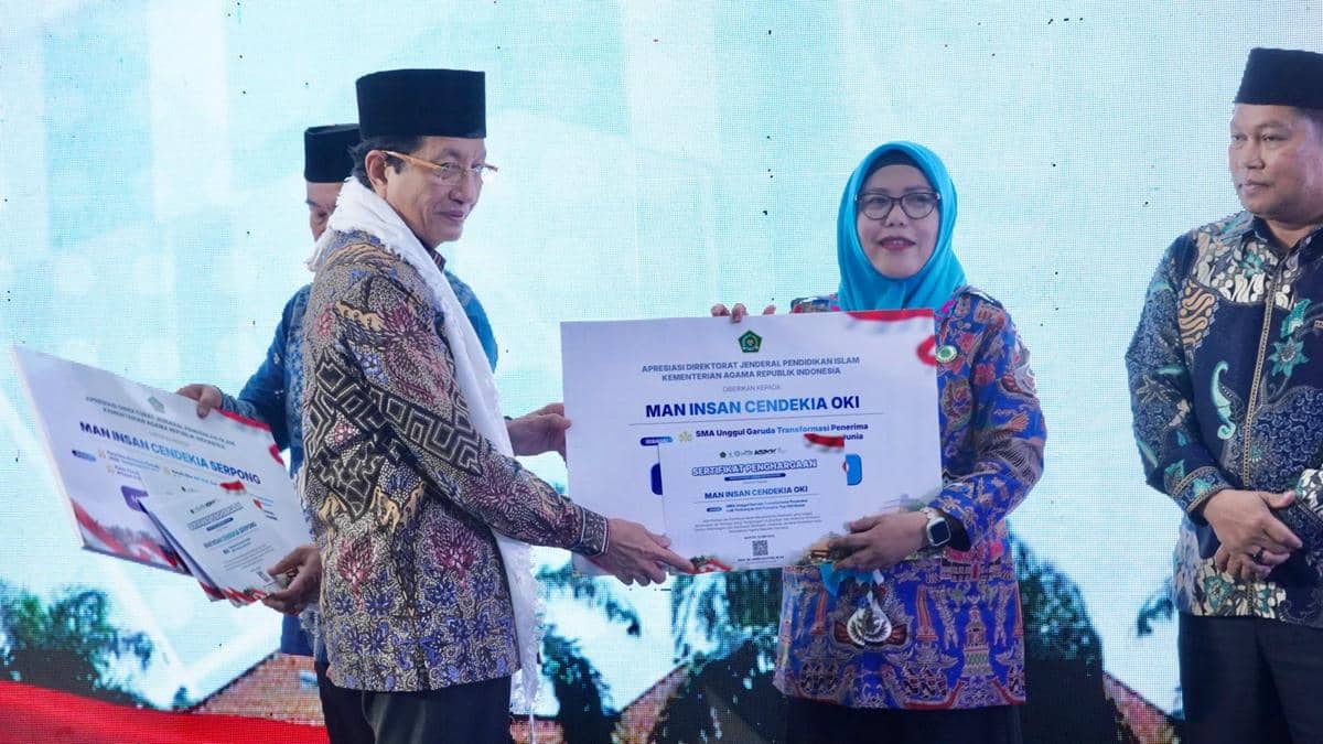Kemenag Beri Penghargaan 9 Madrasah Berprestasi, Ada MAN IC Serpong