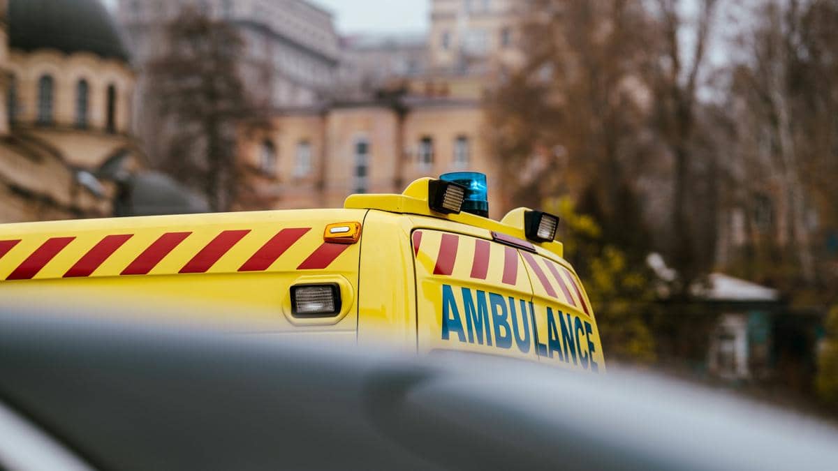Tabrakan Bus dan Ambulans di Bangladesh, Lima Orang Tewas