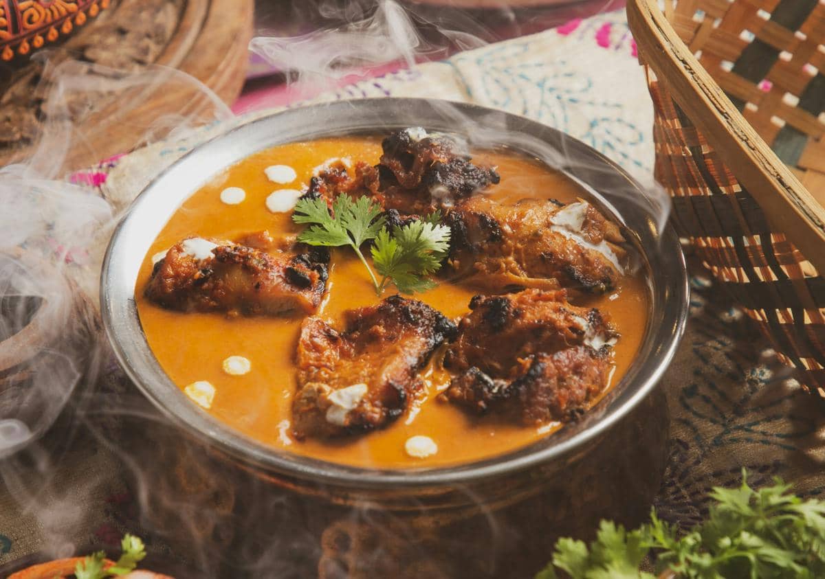 ilustrasi butter chicken