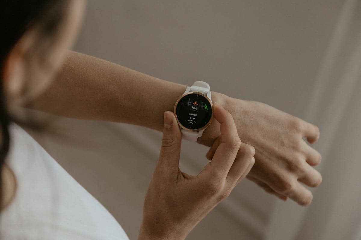 ilustrasi smartwatch