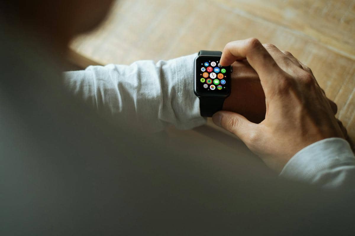 ilustrasi smartwatch