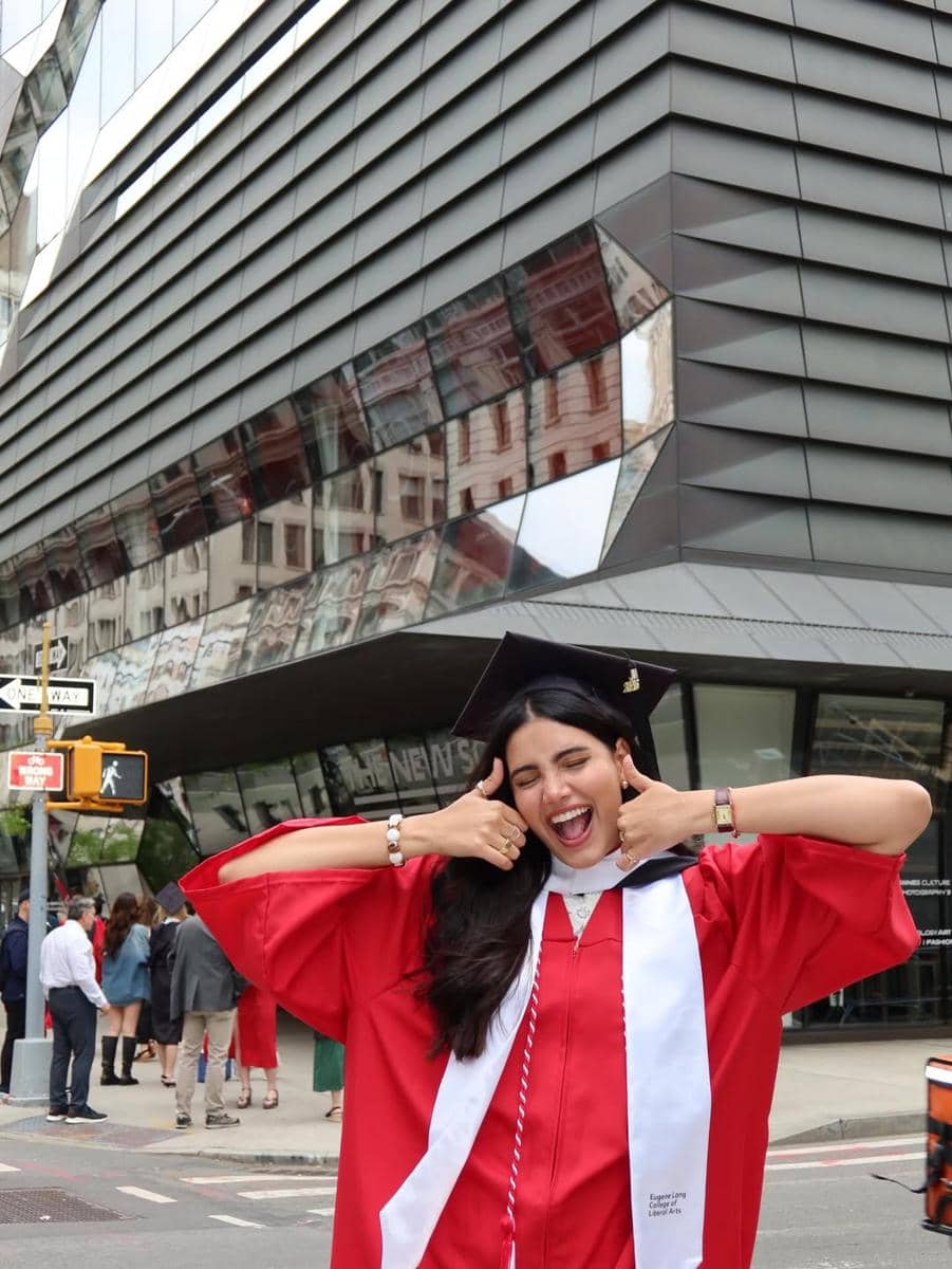 potret kelulusan Miss World 2016 Stephanie Del Valle