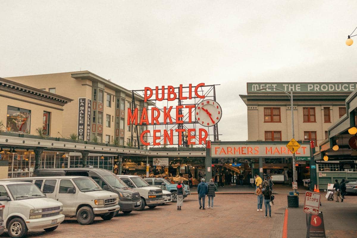 Potret Pike Place Market di Seattle, Washington, Amerika Serikat