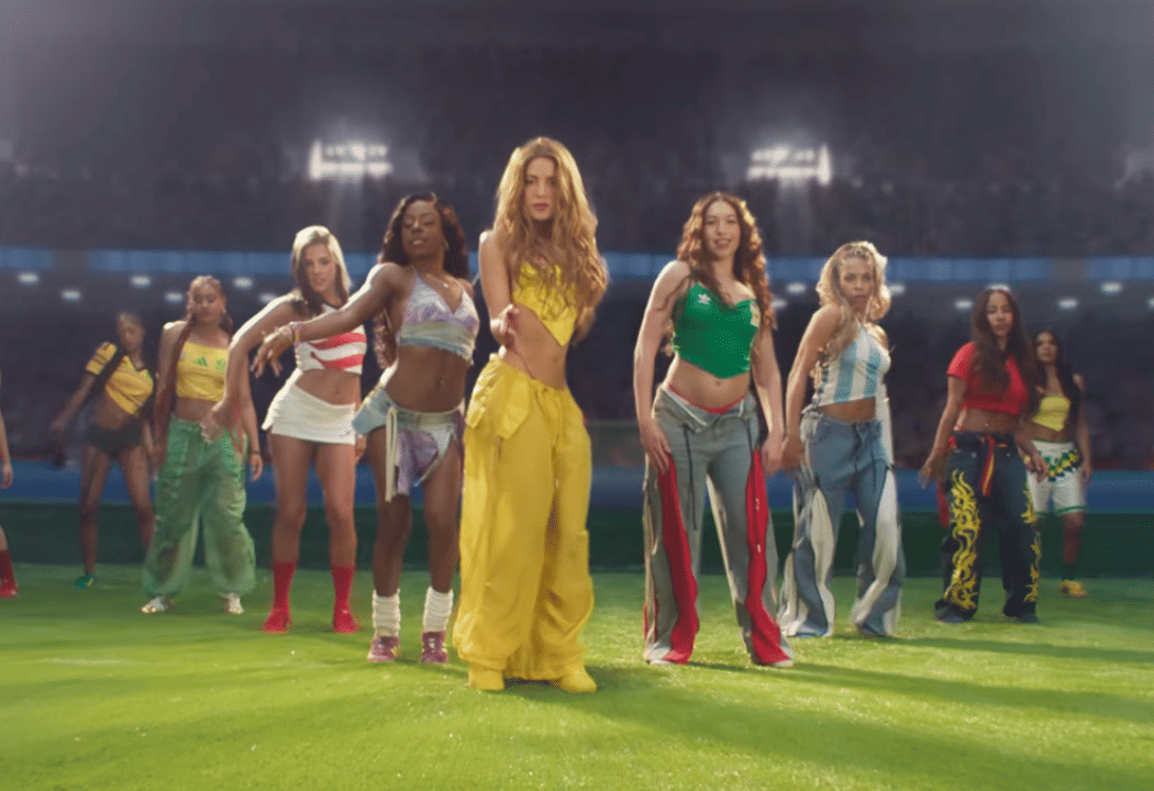 Gaya Shakira di Video Clip Dai Dai, Theme Song Piala Dunia 2026