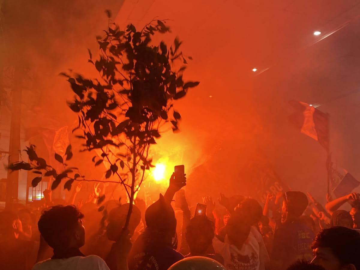 FOTO: Bobotoh Berpesta di Asia Afrika Bandung