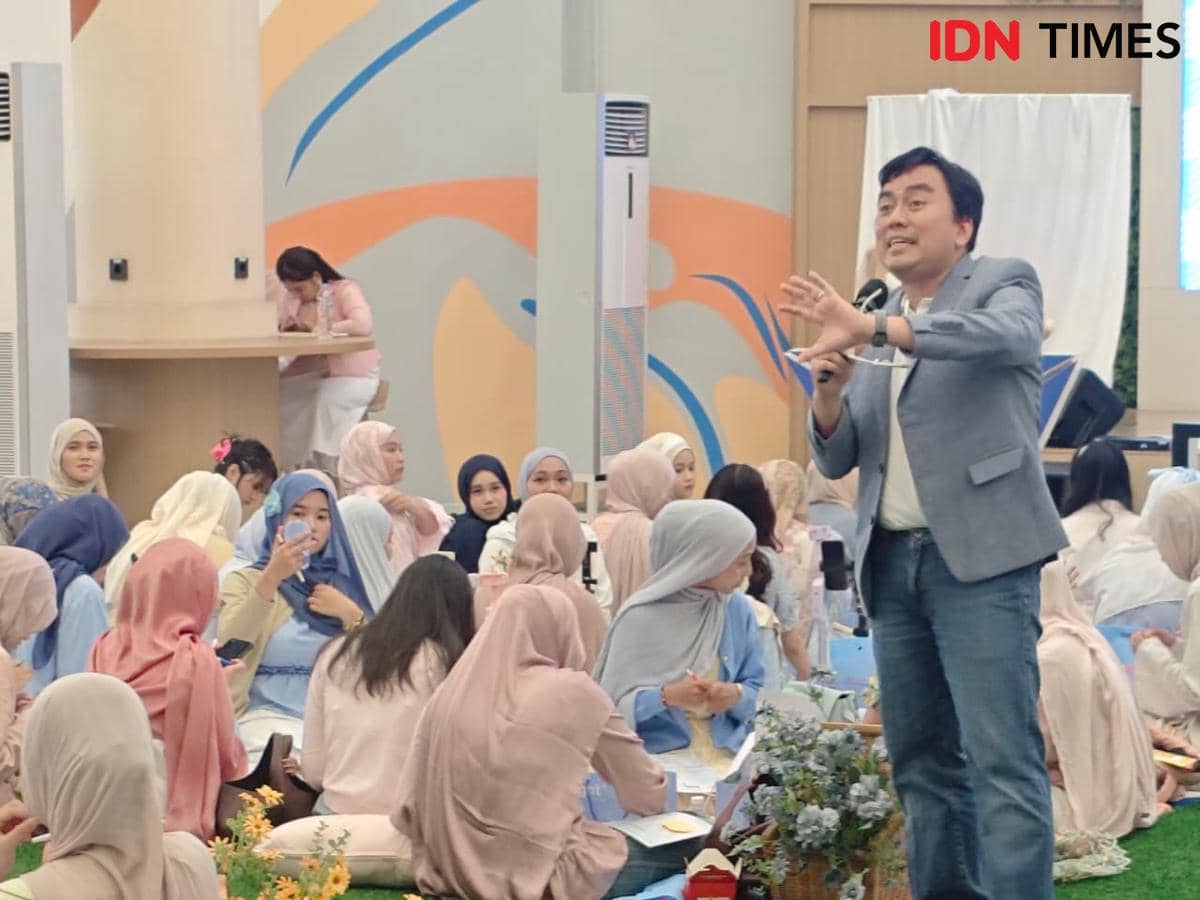 Salman Subakat, CEO Paragon Nurhayati Subakat Entrepreneurship Institute (NSEI) dan Co-Founder ParagonCorp dalam acara Welcoming Lightplus C