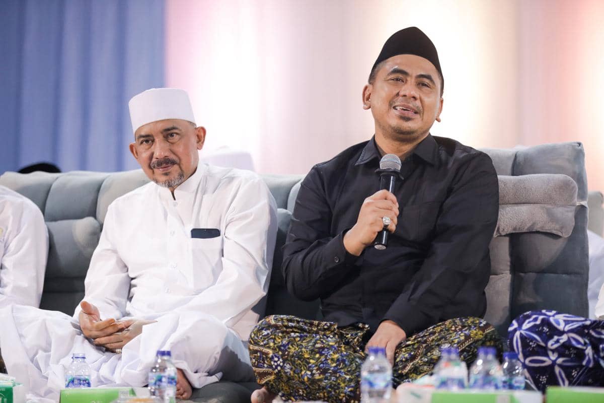 Gus Yasin Minta Nusron Wahid Bantu Urus Sertifikat 2.000 Tanah Wakaf