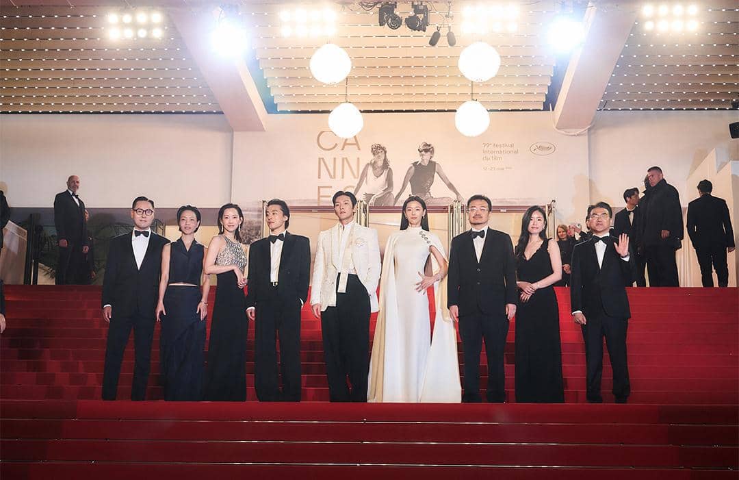 Bukan Ji Chang Wook, Alasan Jun Ji Hyun Gandeng Koo Kyo Hwan di Cannes