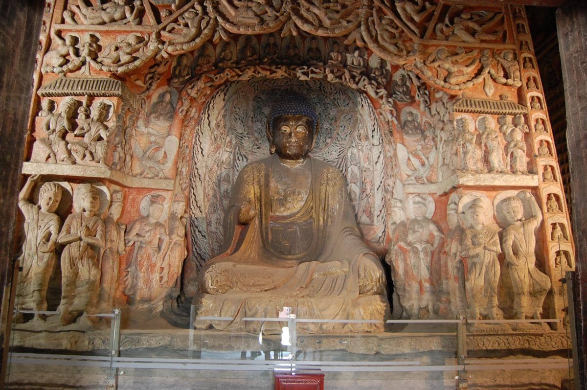 kompleks gua ini memiliki lebih dari 50 ribu patung Buddha.