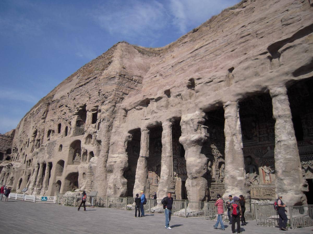 5 Fakta Yungang Grottoes, Situs Gua Buddha Raksasa di China
