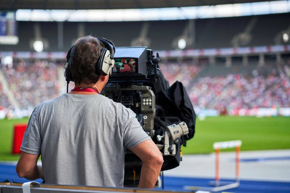 juru kamera pertandingan sepak bola