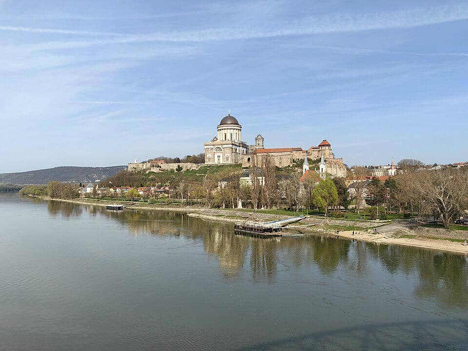 Kota Esztergom di Hungaria
