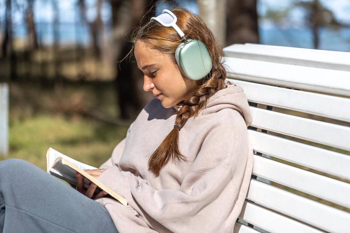 Sering Gagal Menamatkan Buku? Coba Metode Immersive Reading!