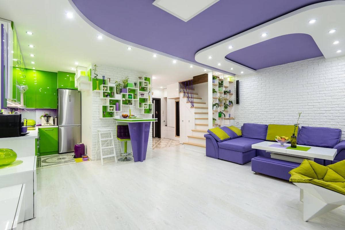 5 Perbedaan Interior Monokrom dan Colorful, Mana Lebih Estetik?