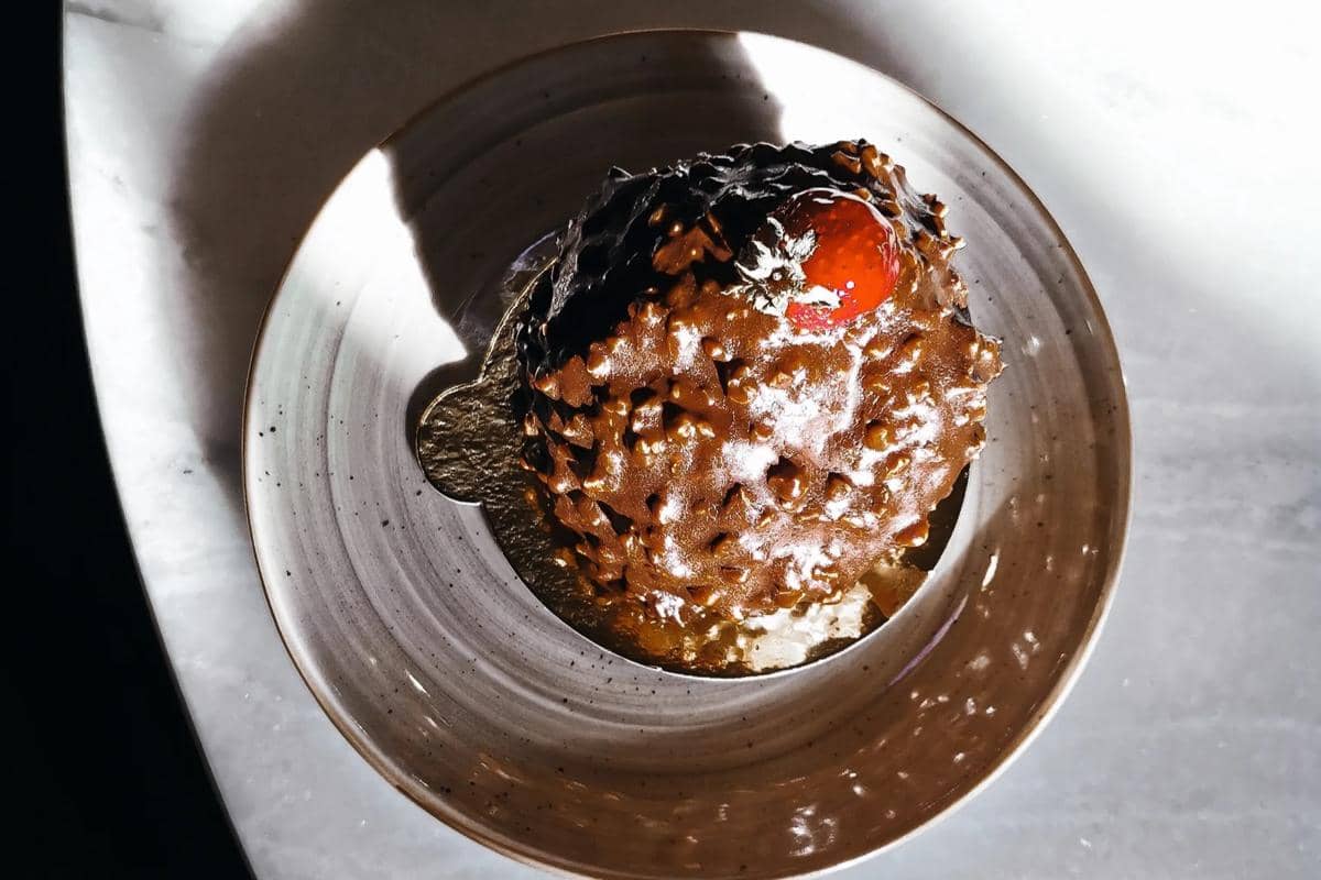 Resep Donat Ferrero Rocher, Pencinta Cokelat Kacang Merapat!
