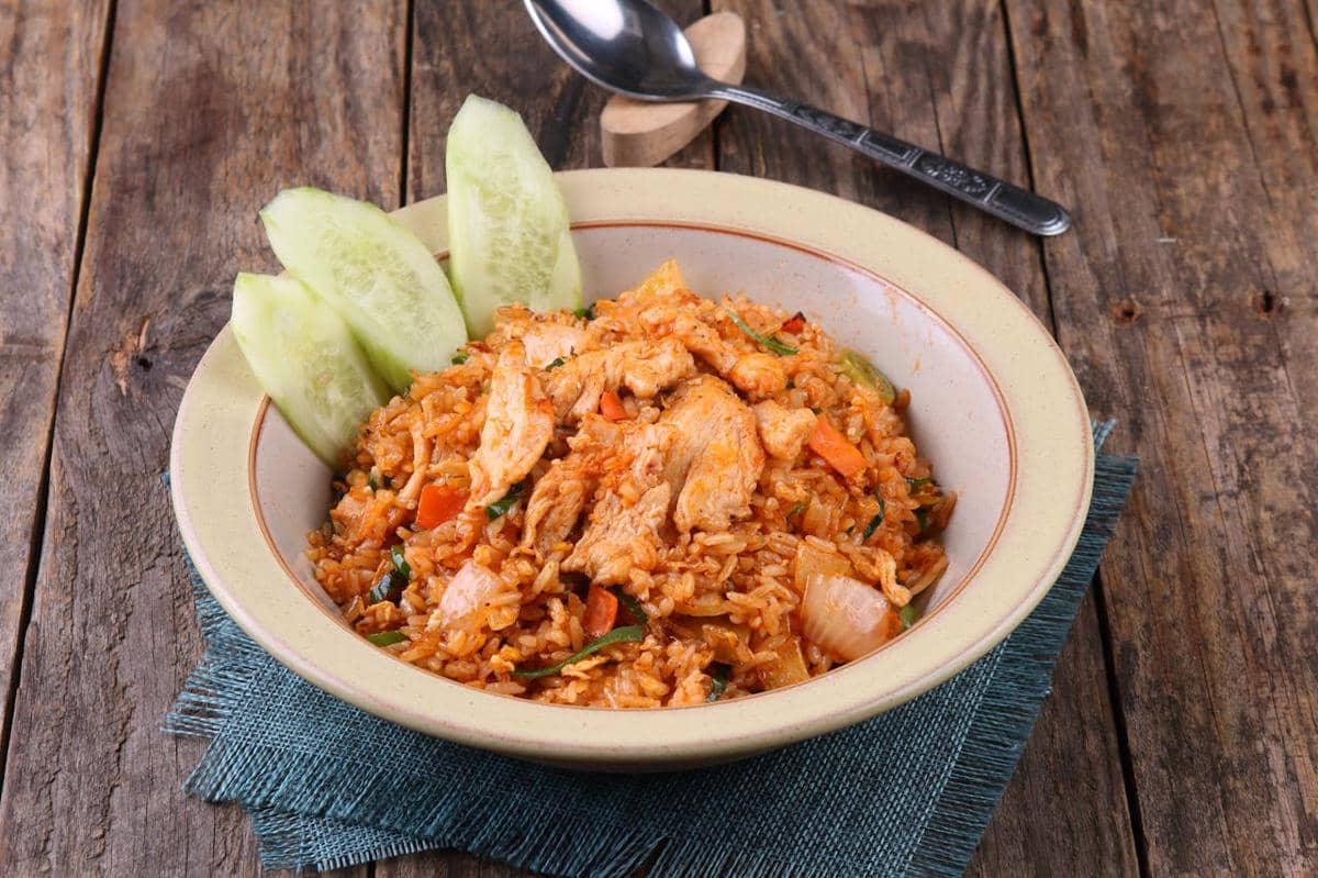 ilustrasi honey soy chicken rice