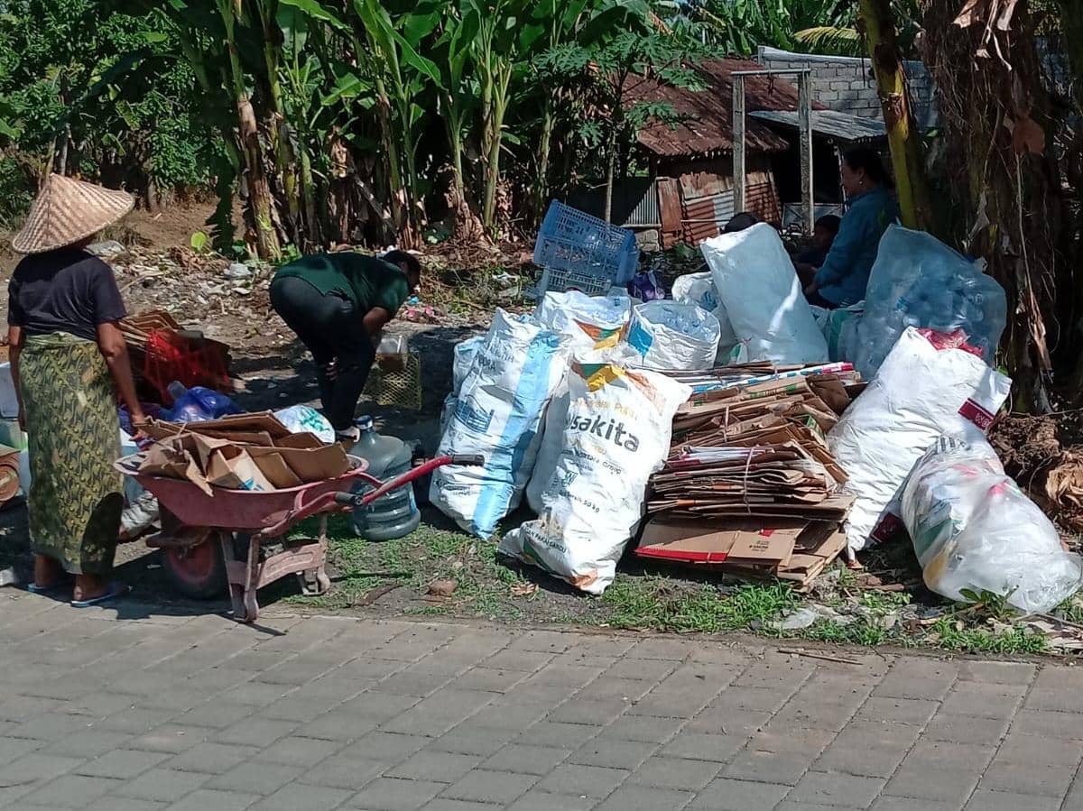 Cara Desa Bengkel Tabanan Ubah Mindset Masyarakat Soal Pilah Sampah